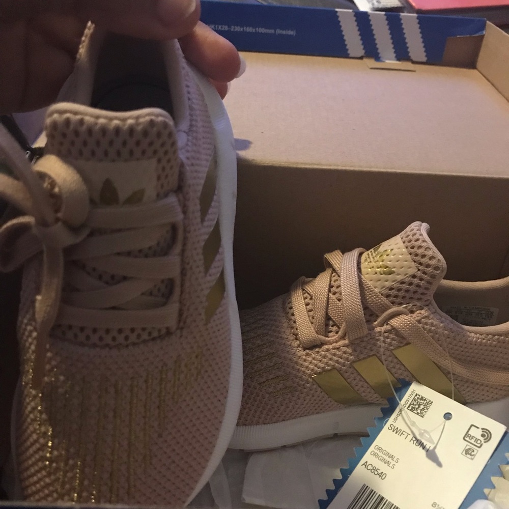 Girls Size 9 Shoes (Brand New)